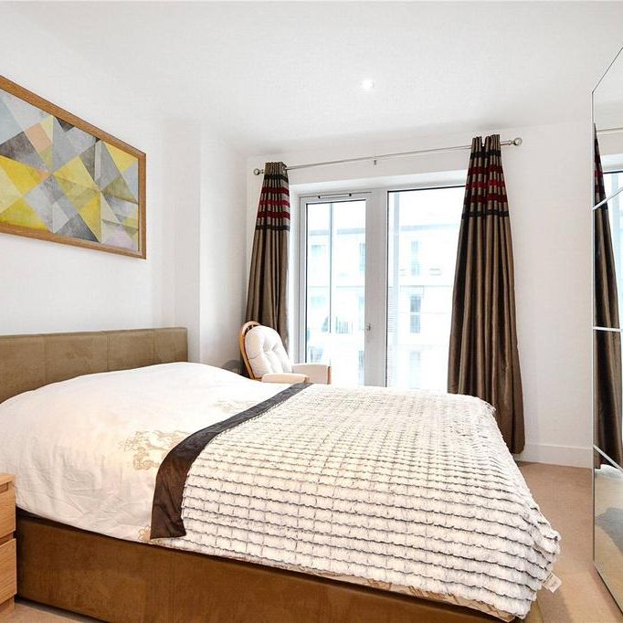 3 bedroom flat to rent - Photo 1