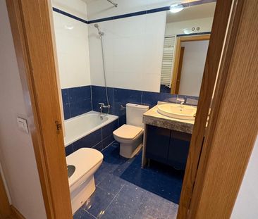 Piso de alquiler en C. de Antonio Gades, Ensanche de Vallecas - La ... - Photo 3