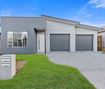 NEAT AND TIDY, SUPER CONVENIENT LOCATION! - Photo 4