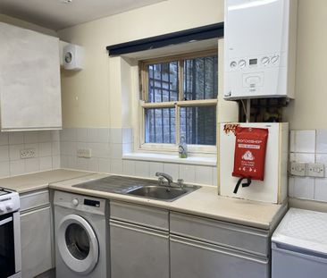 LUXURY STUDIO BEDSIT - Photo 3