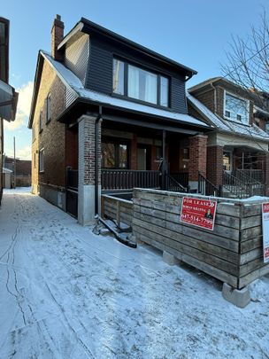 For Lease - 212 Oakwood Avenue Unit# Upper, Toronto, Ontario - Photo 1