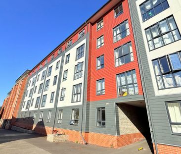 Newton Road, Yeovil, Somerset - Photo 2