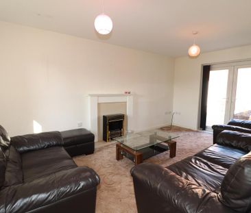 4 bedroom house to rent - Photo 2