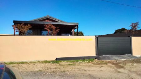 Casa o chalet de alquiler en Avd.portugal, Tui - Photo 2