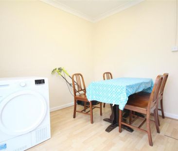 4 bedroom house to rent - Photo 1