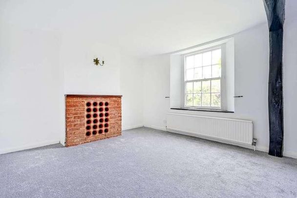 High Street, Chobham, GU24 - Photo 1