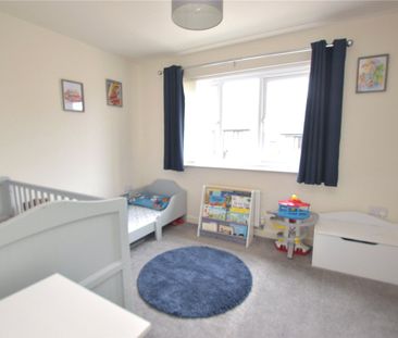 16, Calla Grove, Seacroft, Leeds, West Yorkshire, LS14 6ZT - Photo 3