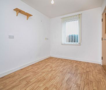 3 bedroom flat to rent, - Photo 5