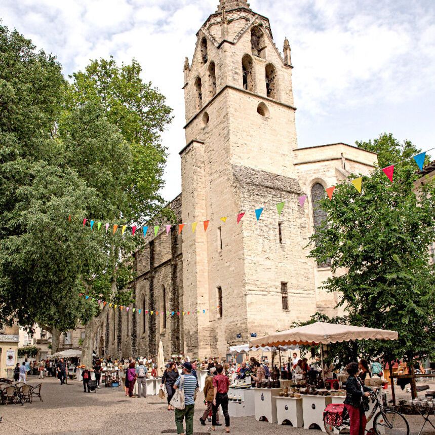 A LOUER AVIGNON INTRA MUROS ( 84000 ) : Appartement Avignon 3 pièces - 82m2 - climatisé - dernier étage !, - Photo 1