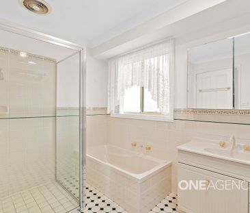 COMFORTABLE FAMILY LIVING IN A QUIET BOMADERRY CUL-DE-SAC - Photo 5