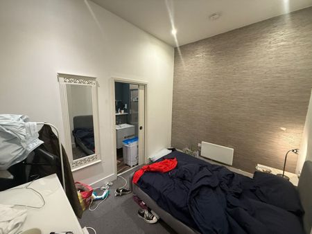 1 Bed Flat, Lightwell, B3 - Photo 4