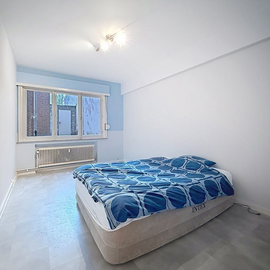 Flat - for rent - Photo 1