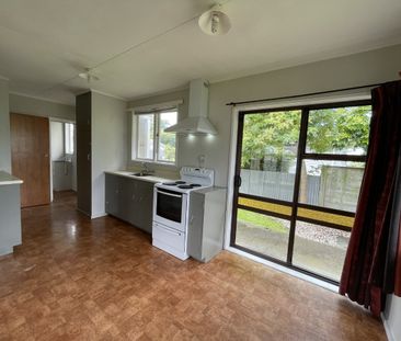 Three Bedroom Family Home - Photo 4