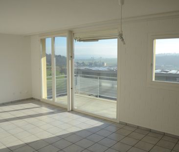 Helle 4.5-Zimmer-Wohnung - Photo 1