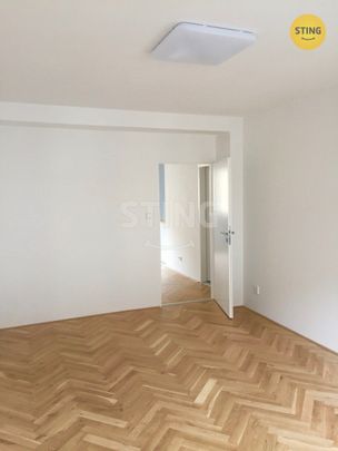 Byt 2+kk k pronájmu, Pardubice / Zelené Předměstí, ulice Na Hrádku - Photo 1