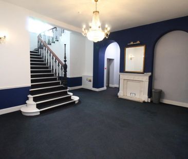 1 bedroom Flat To Let - Photo 5
