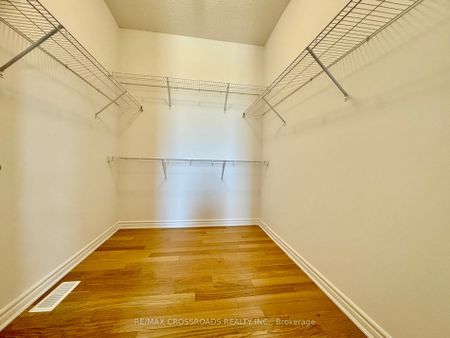 For Lease - 3083 Blazing Star Avenue Unit# Main, Pickering, Ontario - Photo 3