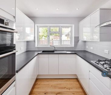 2 bedroom bungalow to rent - Photo 3