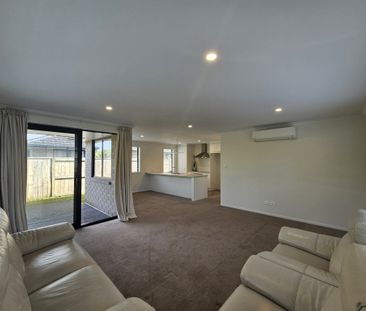 Home On Hills View - Papamoa - Photo 6
