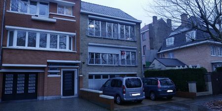 Appartement te huur in Brugge voor € 835 met 2 slaapkamers - Photo 2