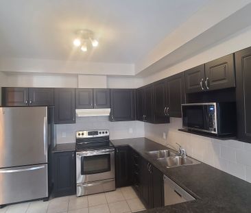 For Lease - 621 Pepperville Crescent, Kanata, Ontario - Photo 1