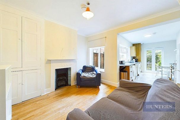 3 bedroom House To Let - Photo 1