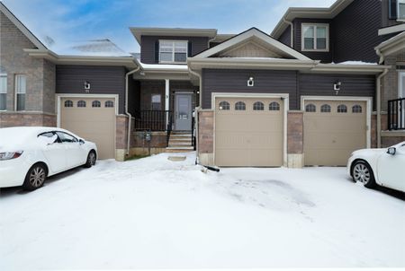 For Lease - 9 Isabella Drive, Orillia, Ontario - Photo 3