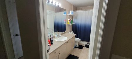 For Lease - 11 Silver Maple Crescent, Barrie, Ontario - Photo 5