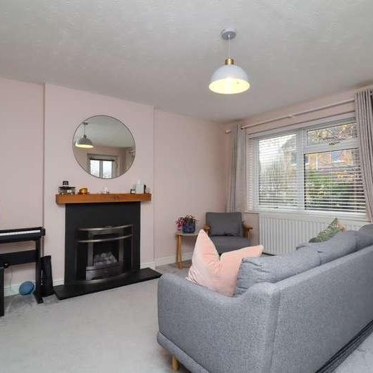 Russet Close, Market Harborough, LE16 - Photo 1