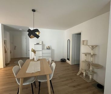3.5 Zimmer, 93 m², 2. Stock - Photo 3