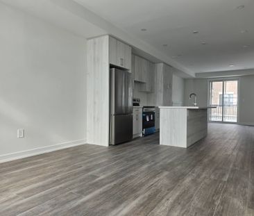 For Lease - 5 Victor Metcalf Lane, Richmond Hill, Ontario - Photo 5