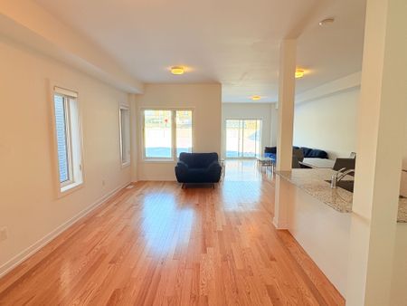 For Lease - 11 Liam Foudy Court, Toronto, Ontario - Photo 3