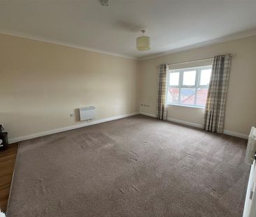 Jubilee Close, Crewkerne, Somerset - Photo 1