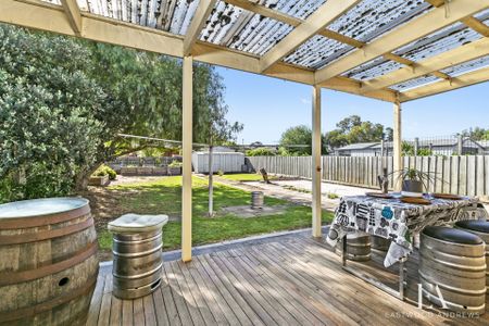 33 Martin Street, East Geelong - Photo 4