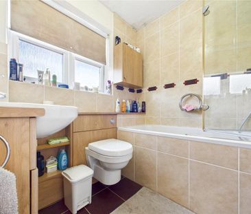 2 bedroom bungalow to rent - Photo 1