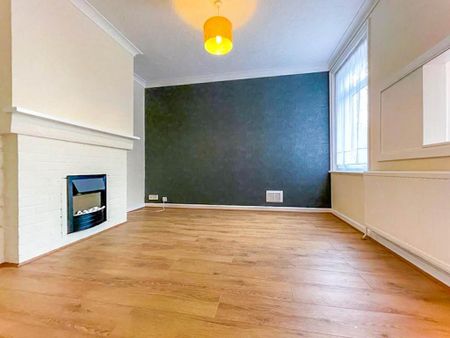 3 bedroom detached house to rent - Photo 3