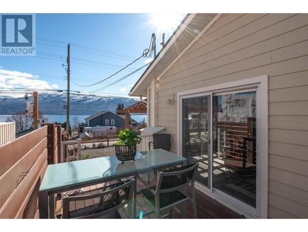 Upper suite in Peaceful Peachland! - Photo 4