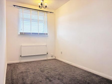 2 bedroom terraced house to rent - Photo 2