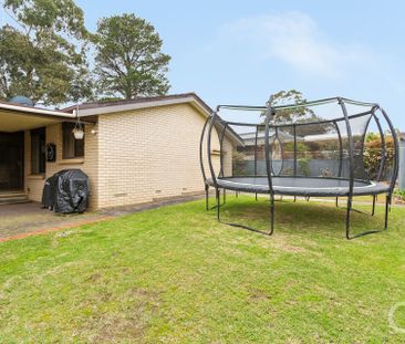 Open the Door to Family-Friendly Living in Aberfoyle Park - Photo 5