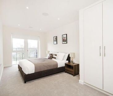 2 bedroom flat to rent - Photo 2