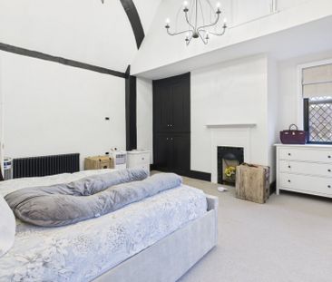 The Old Rectory, Windsor End, Beaconsfield,HP9 - Photo 5