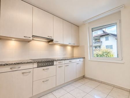 3.5 Zimmer, 102 m², 1. Stock - Foto 3