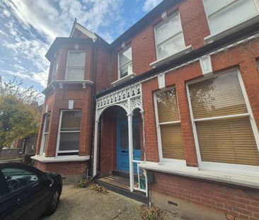 Studio Flat, Walm Lane, NW2 - Photo 3
