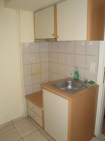 Studio/Γκαρσονιέρα για ενοικίαση Κέντρο (Καβάλα) - Φωτογραφία 2