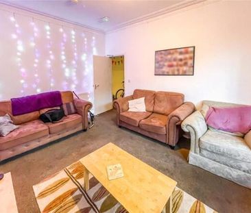 6 bedroom house to rent - Photo 2