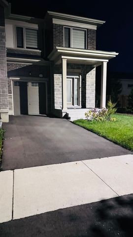 For Lease - 32 Edminston Drive, Centre Wellington, Ontario - Photo 3