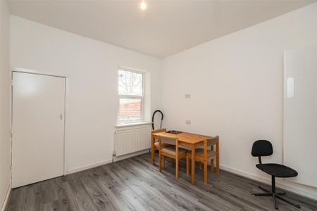 3 bedroom house to rent - Photo 2