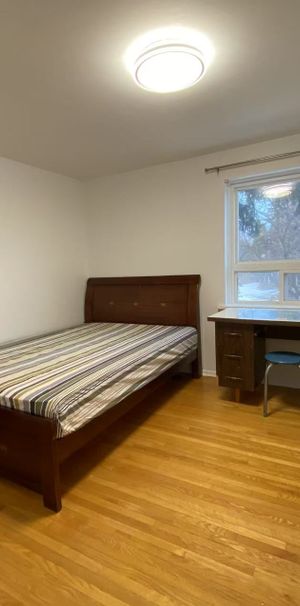 For Lease - 43 Wakefield Crescent Unit# B2, Toronto, Ontario - Photo 1