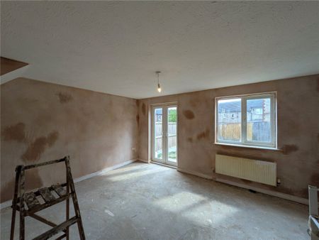 Dewfield Close, Bierley, Bradford, BD4 - Photo 4