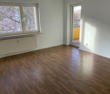 Familienfreundliche 4-Zimmer-Wohnung mit Balkon in Menden - Foto 1